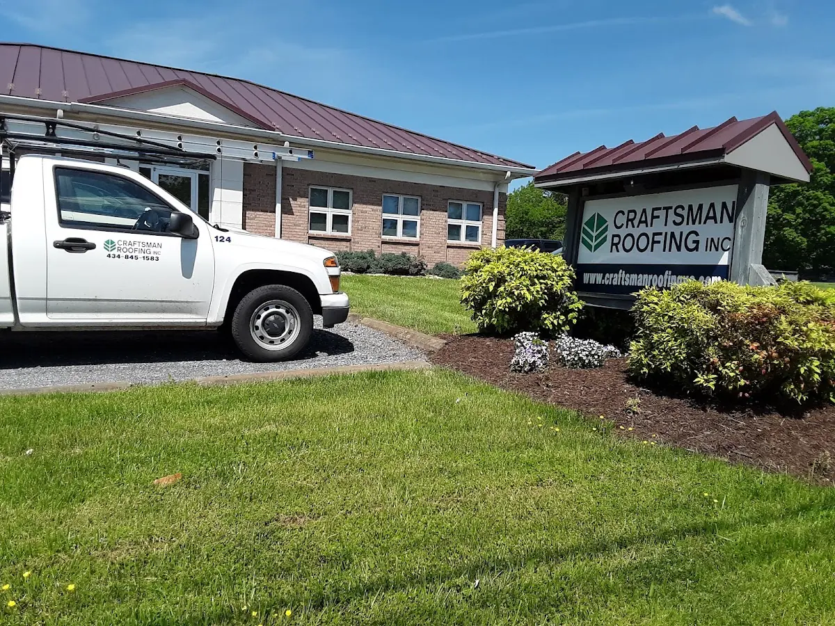 Quality Roof Replacement by experienced craftsmen in Oak Hill